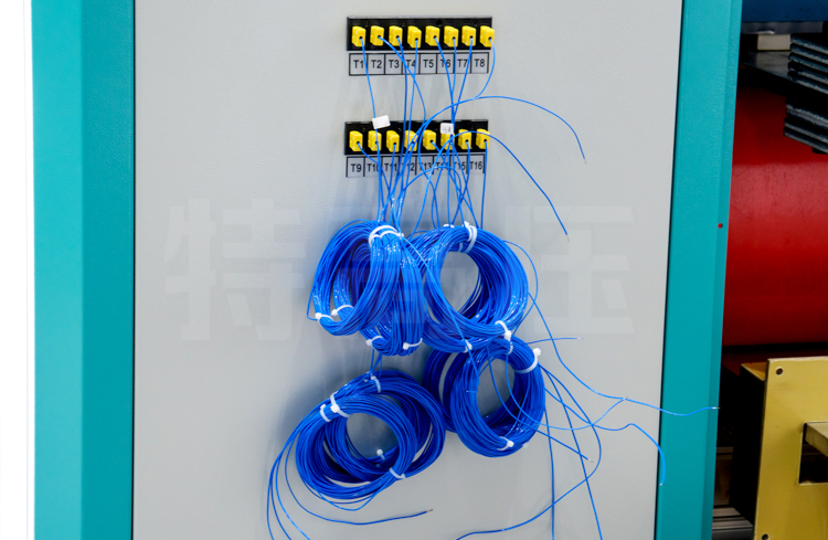 DDL系列全自動(dòng)溫升試驗(yàn)裝置大電流發(fā)生器 DDL系列全自動(dòng)溫升試驗(yàn)裝置大電流發(fā)生器